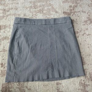 THEORY gingham mini skirt 🖤